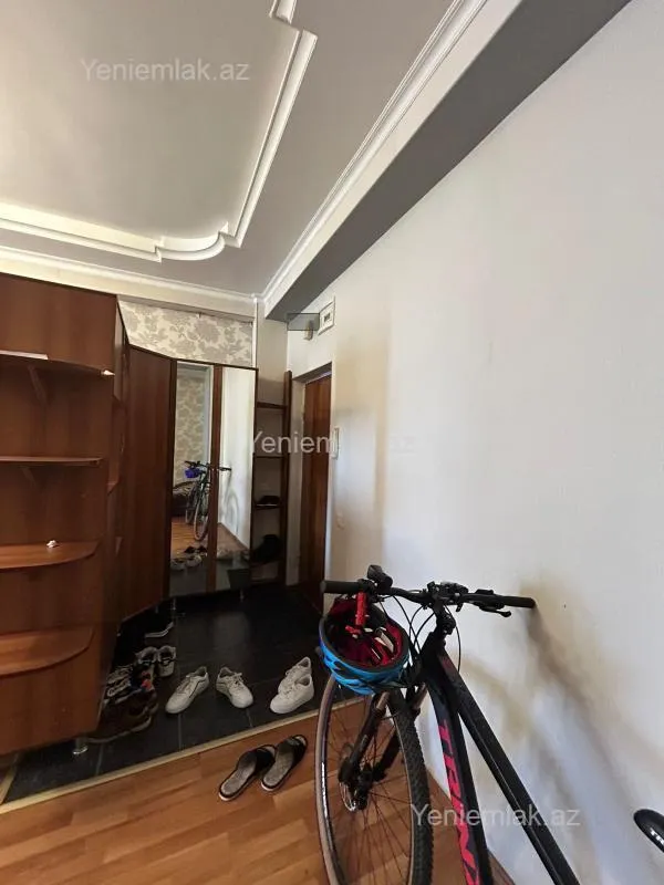 Satılır 2 otaqlı yeni tikili 71 m²