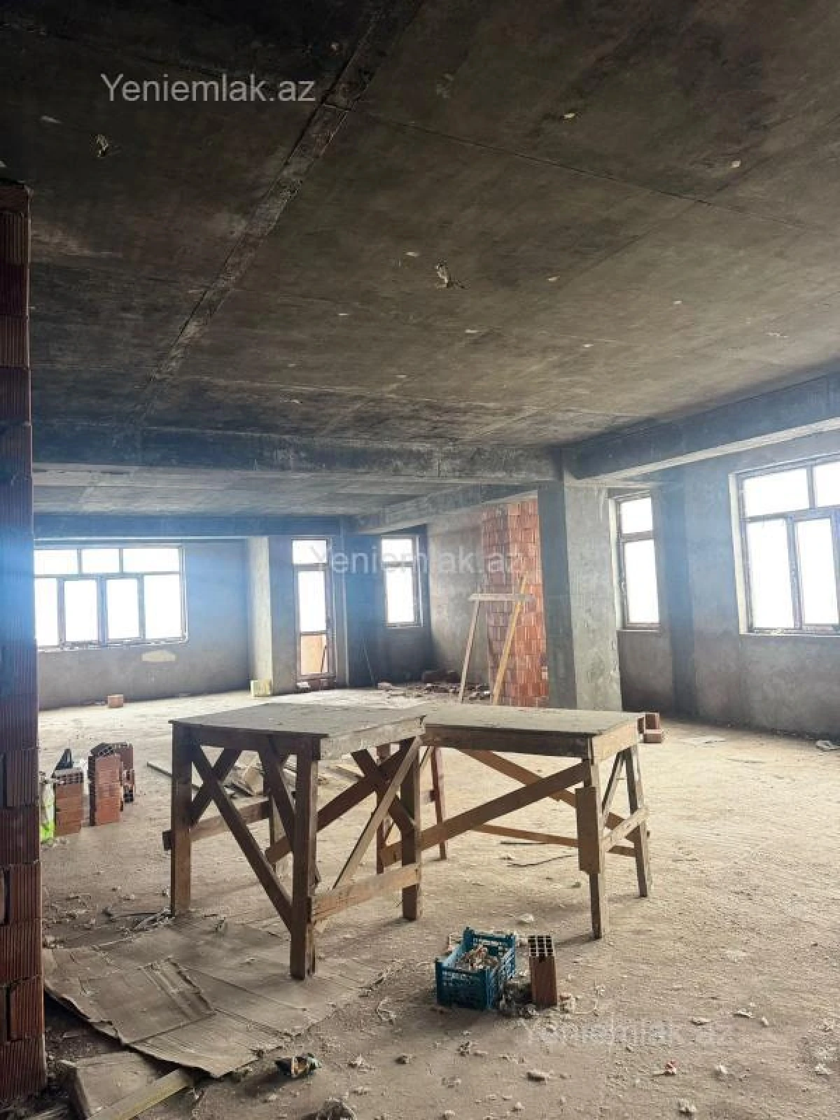 Satılır 3 otaqlı yeni tikili 125 m²