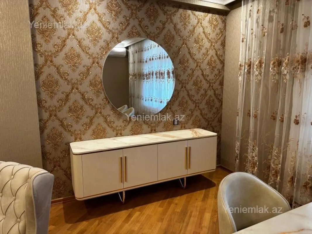 Satılır 3 otaqlı yeni tikili 145 m²