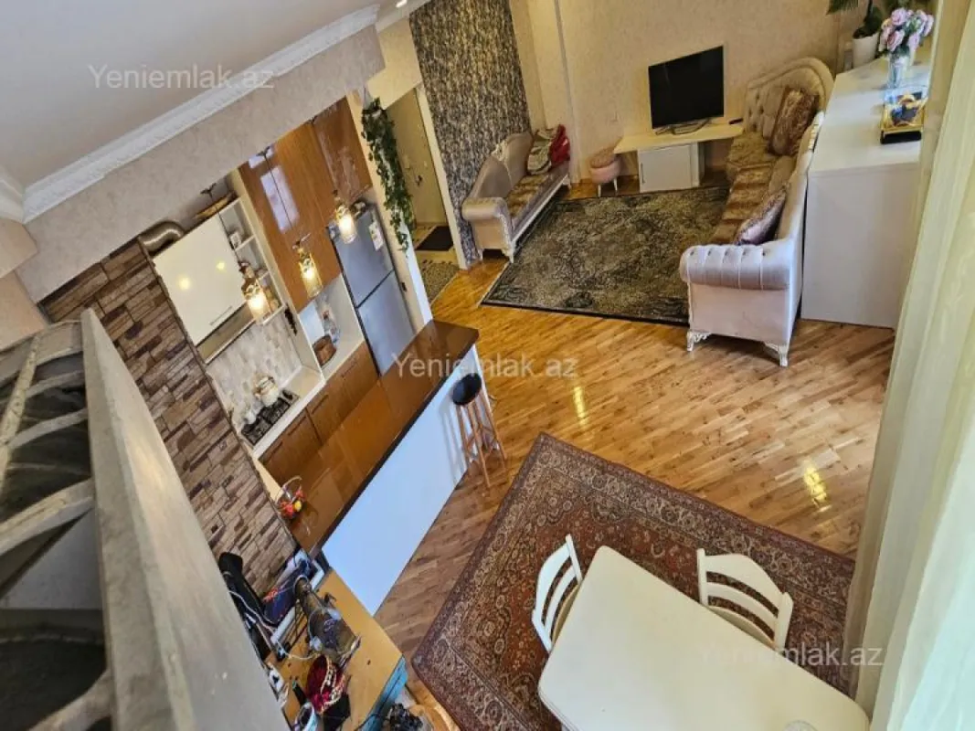 Satılır 3 otaqlı yeni tikili 115 m²