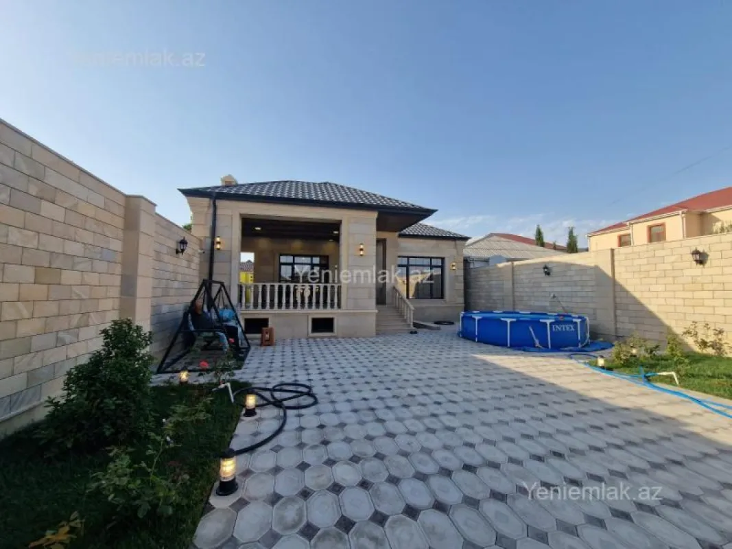 Satılır 4 otaqlı həyət evi 144 m²