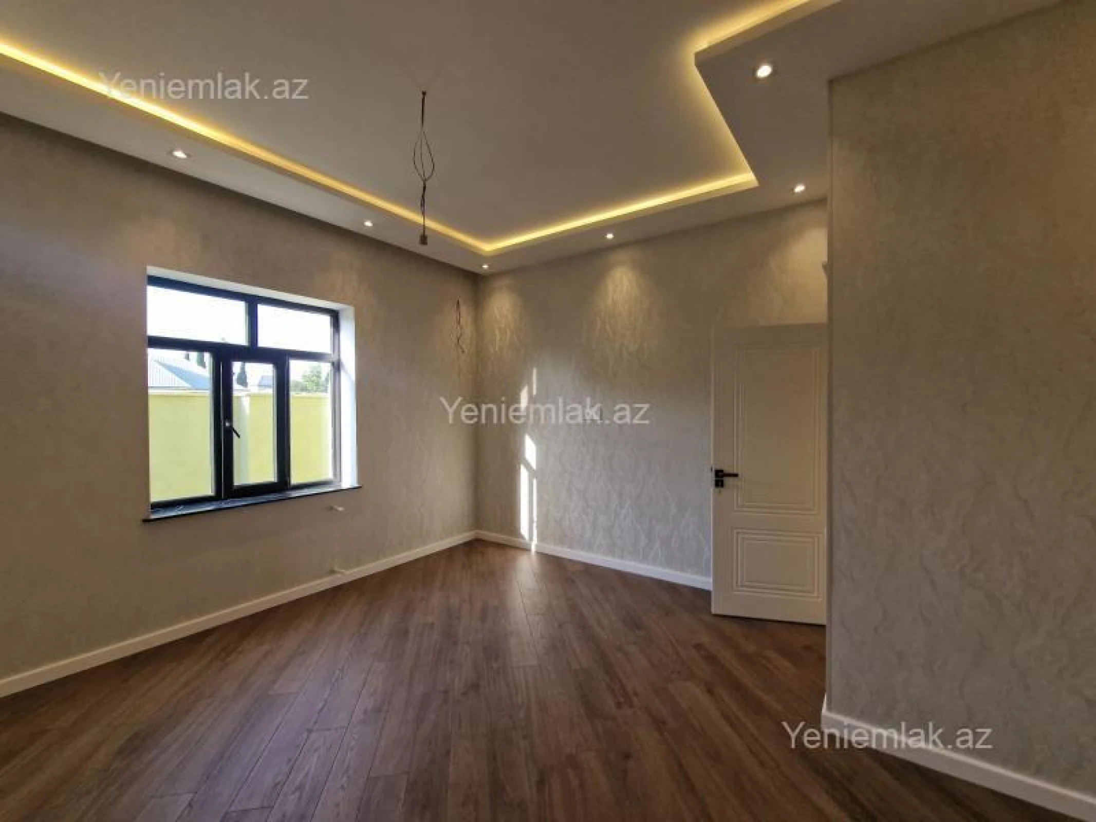 Satılır 4 otaqlı həyət evi 144 m²