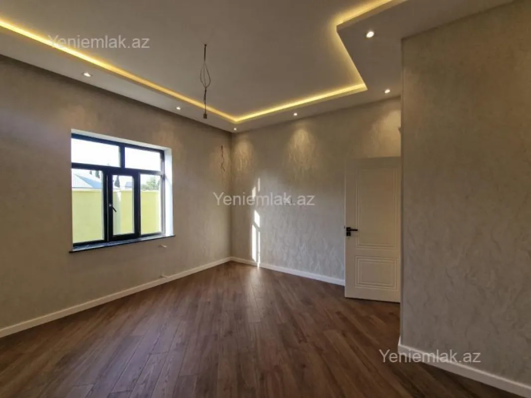 Satılır 4 otaqlı həyət evi 144 m²