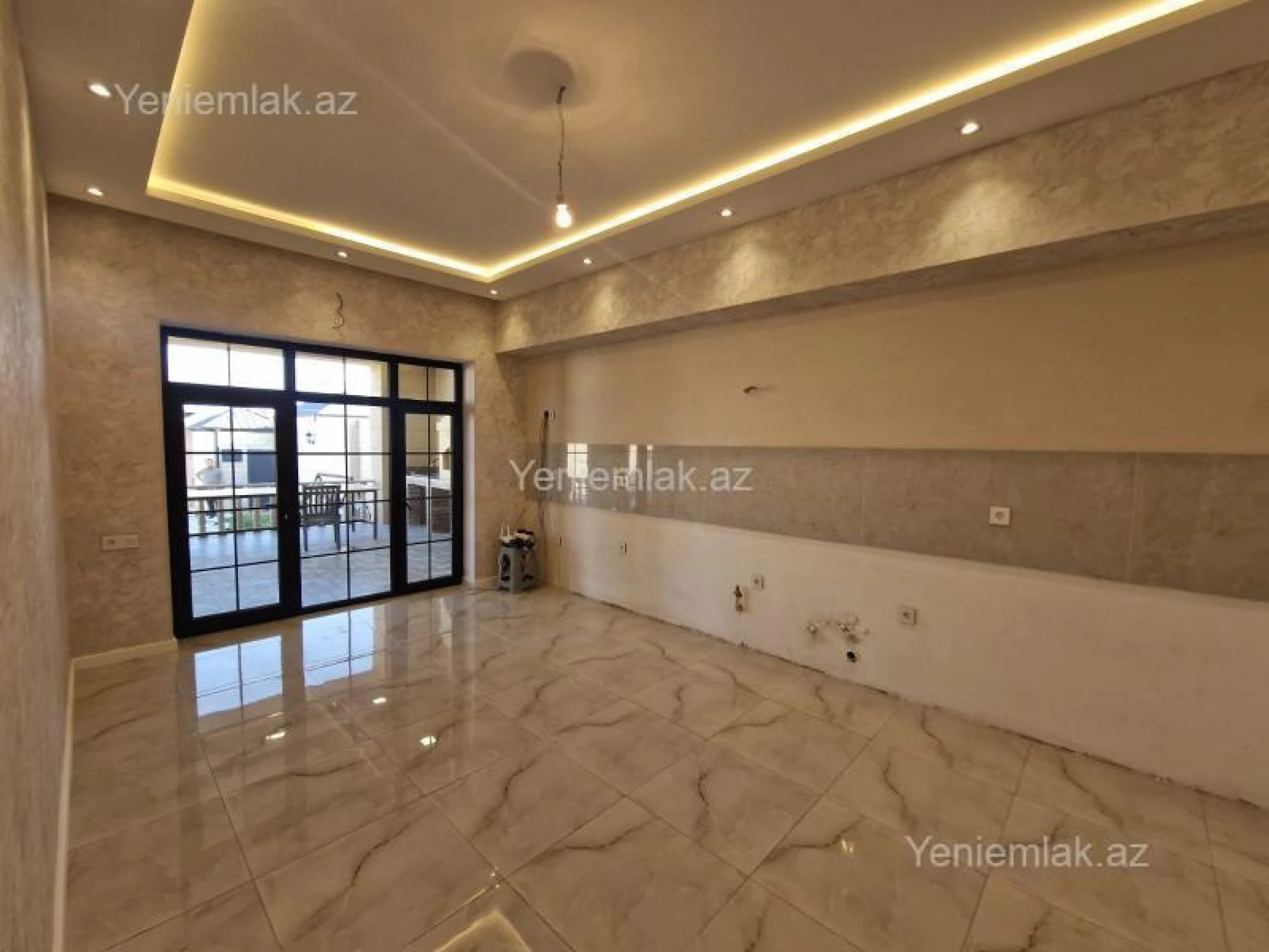 Satılır 4 otaqlı həyət evi 144 m²