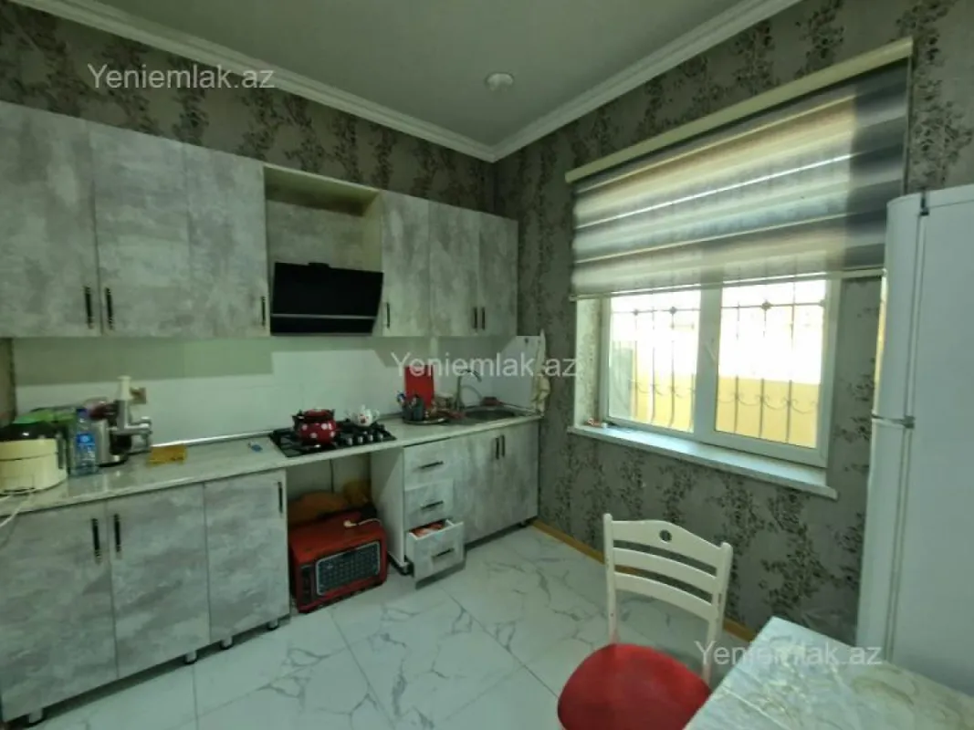 Satılır 3 otaqlı həyət evi 84 m²