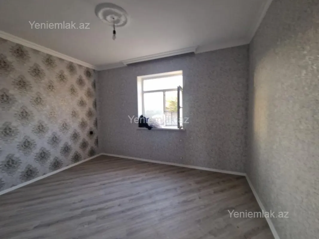 Satılır 4 otaqlı həyət evi 124 m²