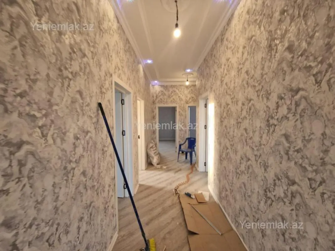 Satılır 4 otaqlı həyət evi 124 m²