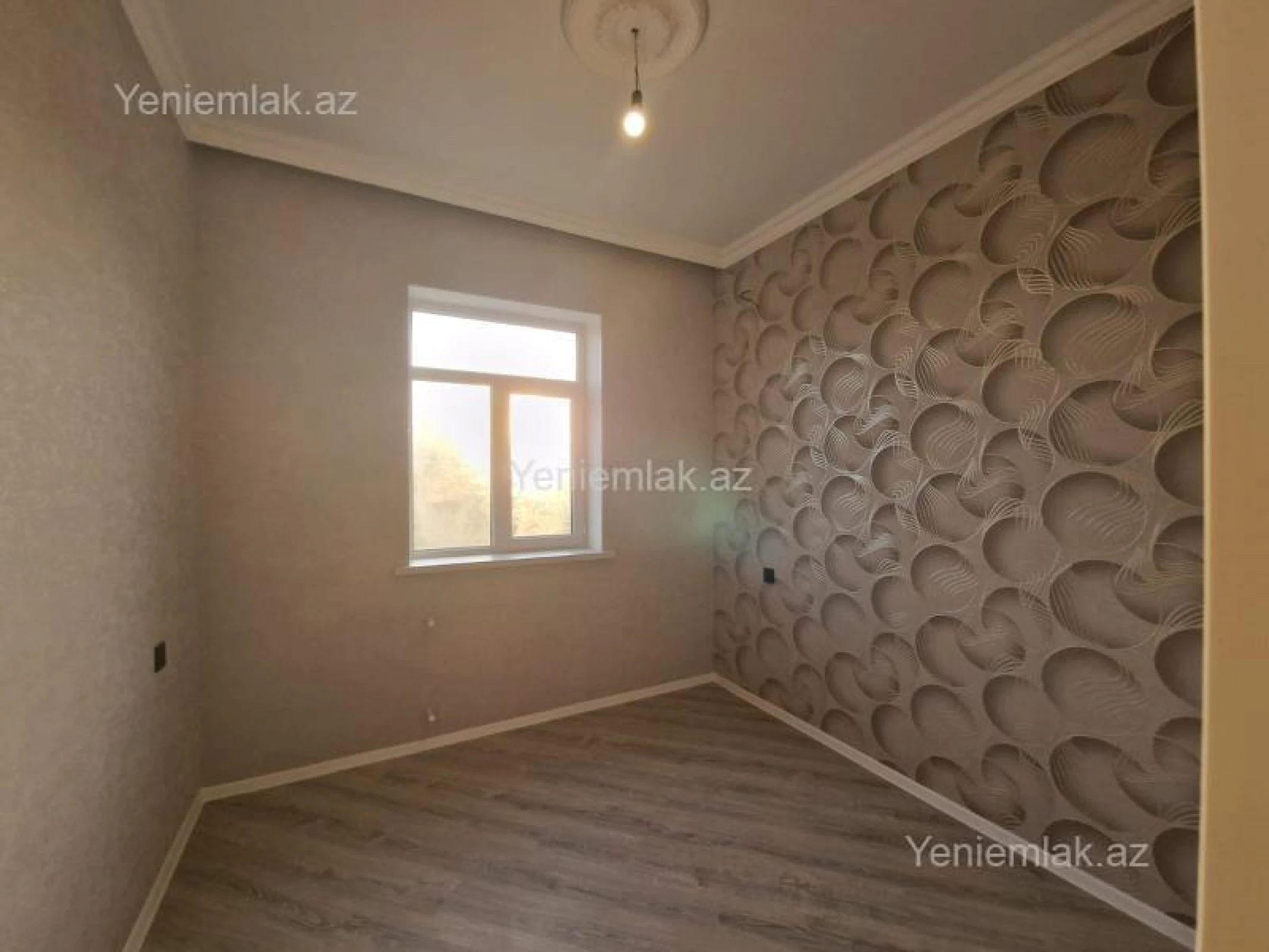 Satılır 4 otaqlı həyət evi 124 m²