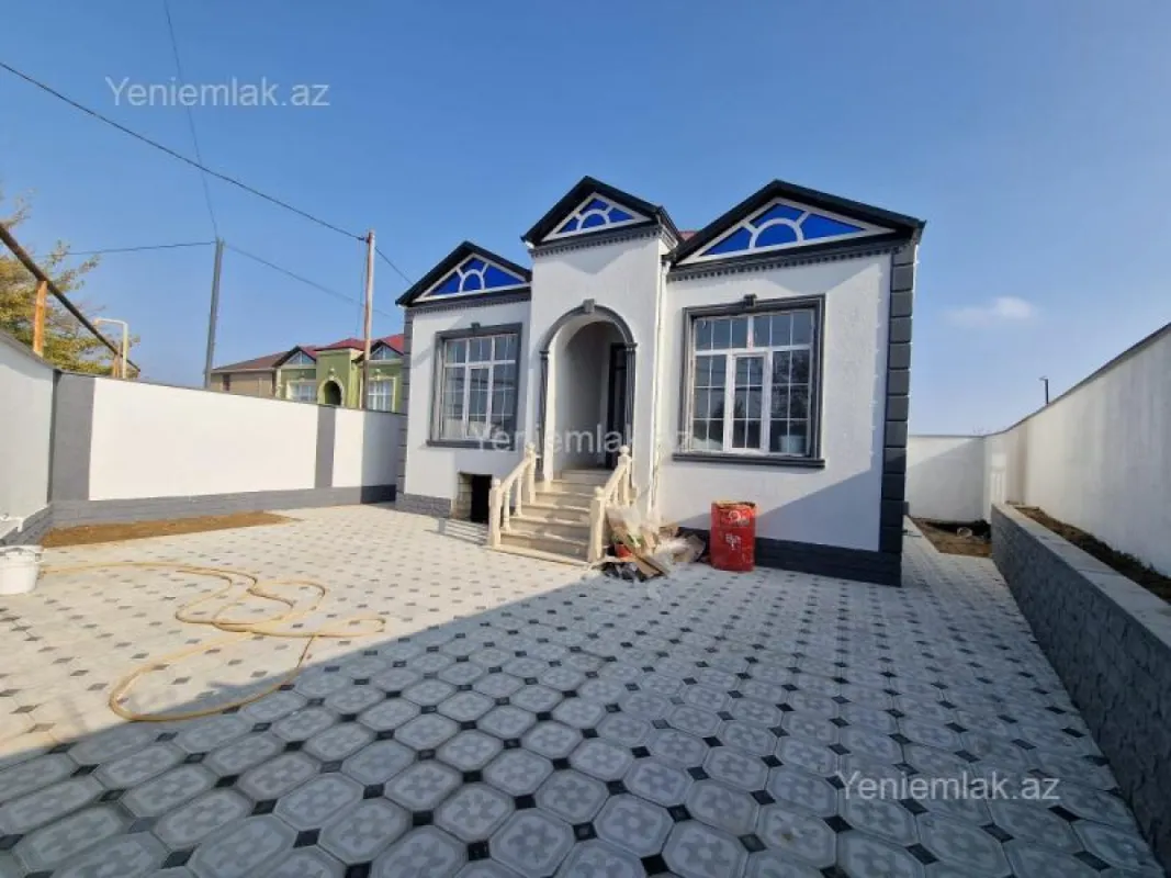 Satılır 3 otaqlı həyət evi 90 m²