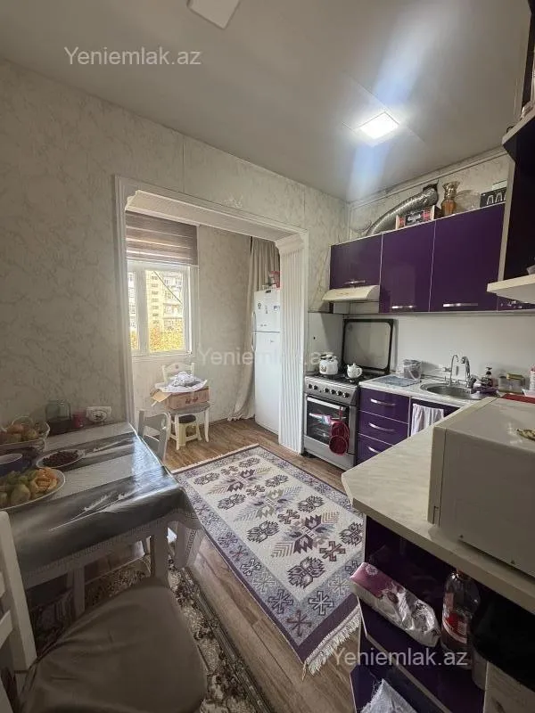 Satılır 5 otaqlı köhnə tikili 104 m²