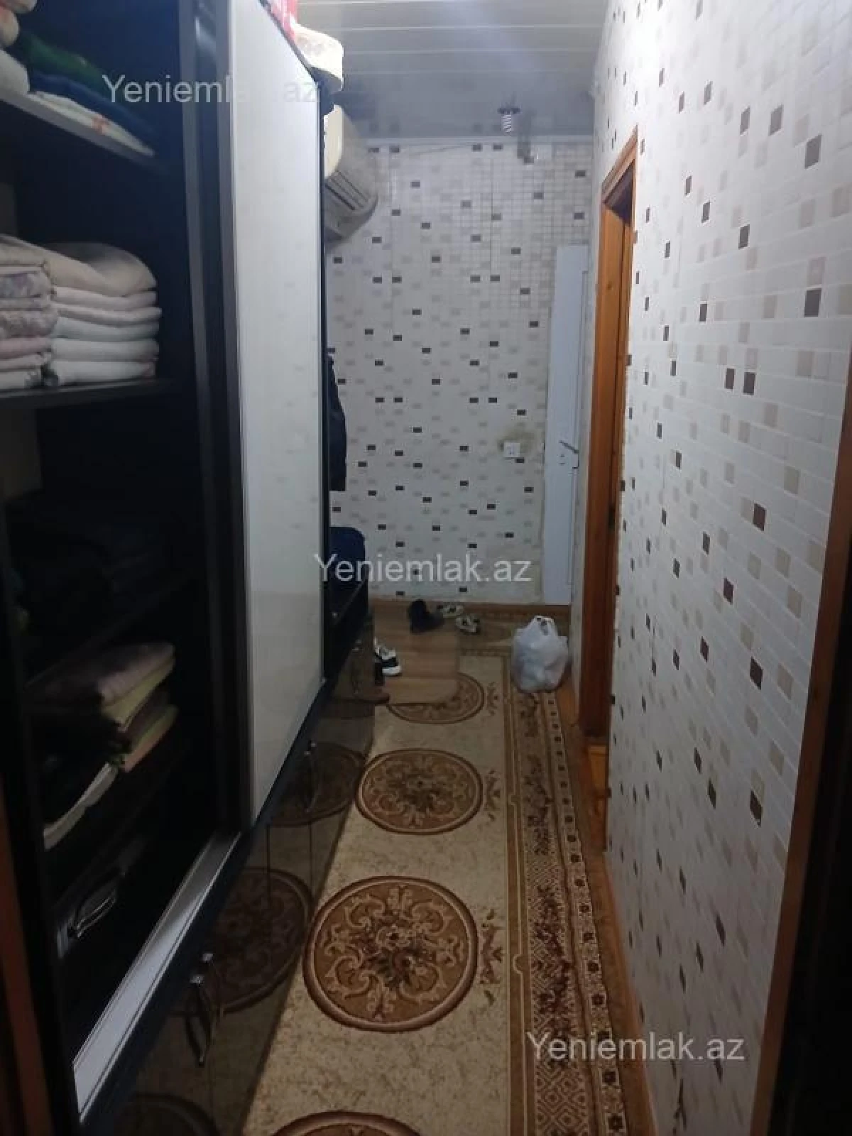 Satılır 2 otaqlı köhnə tikili 60 m²