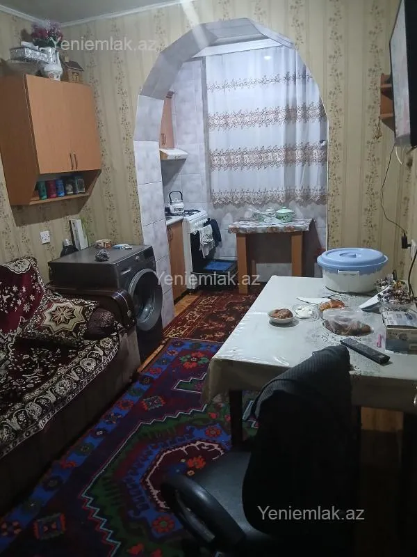 Satılır 2 otaqlı köhnə tikili 60 m²