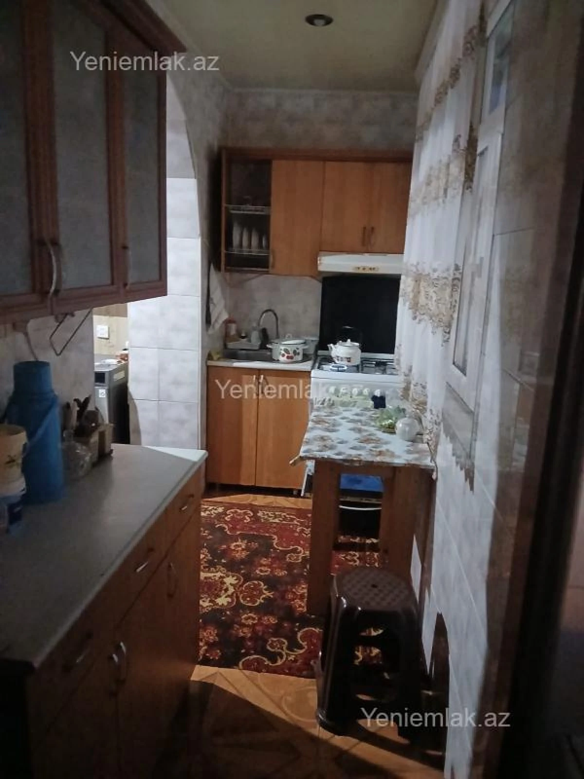 Satılır 2 otaqlı köhnə tikili 60 m²
