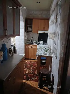 Satılır 2 otaqlı köhnə tikili 60 m²