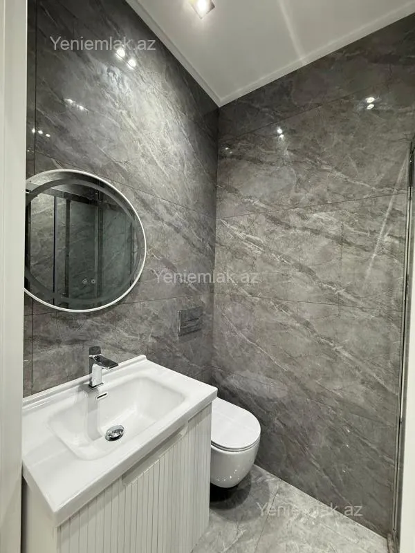 Satılır 2 otaqlı yeni tikili 70 m²