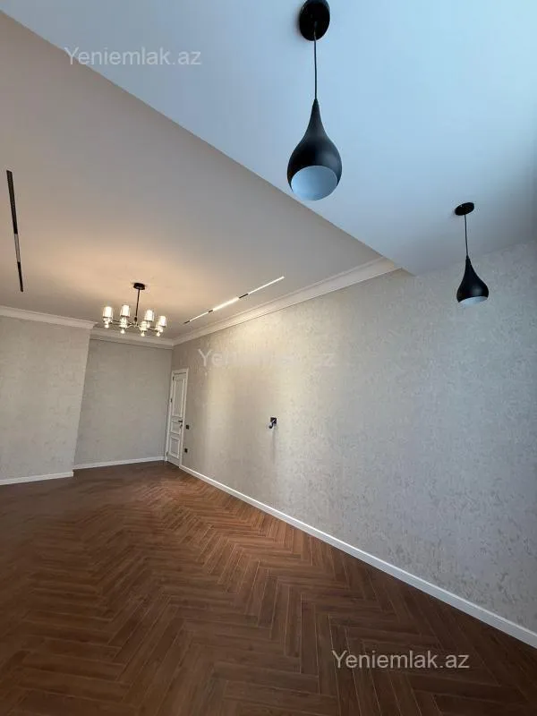 Satılır 2 otaqlı yeni tikili 70 m²