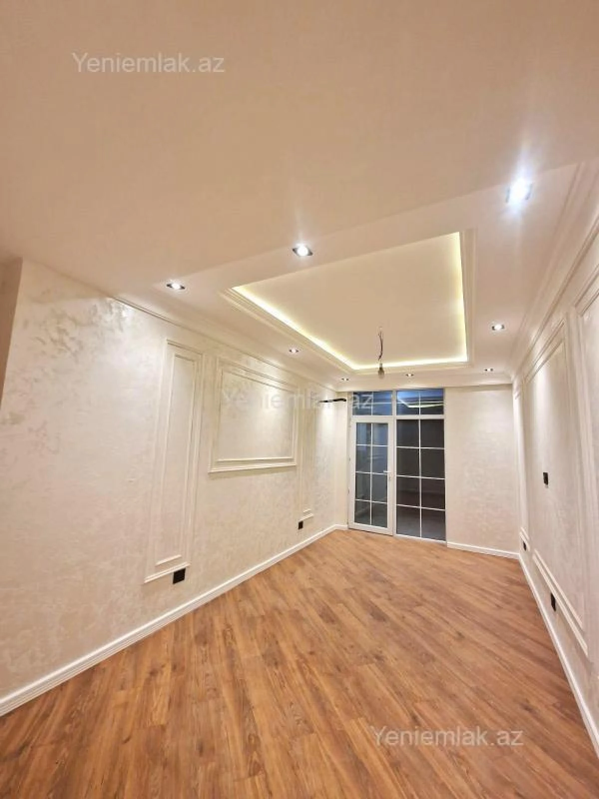 Satılır 3 otaqlı yeni tikili 115 m²