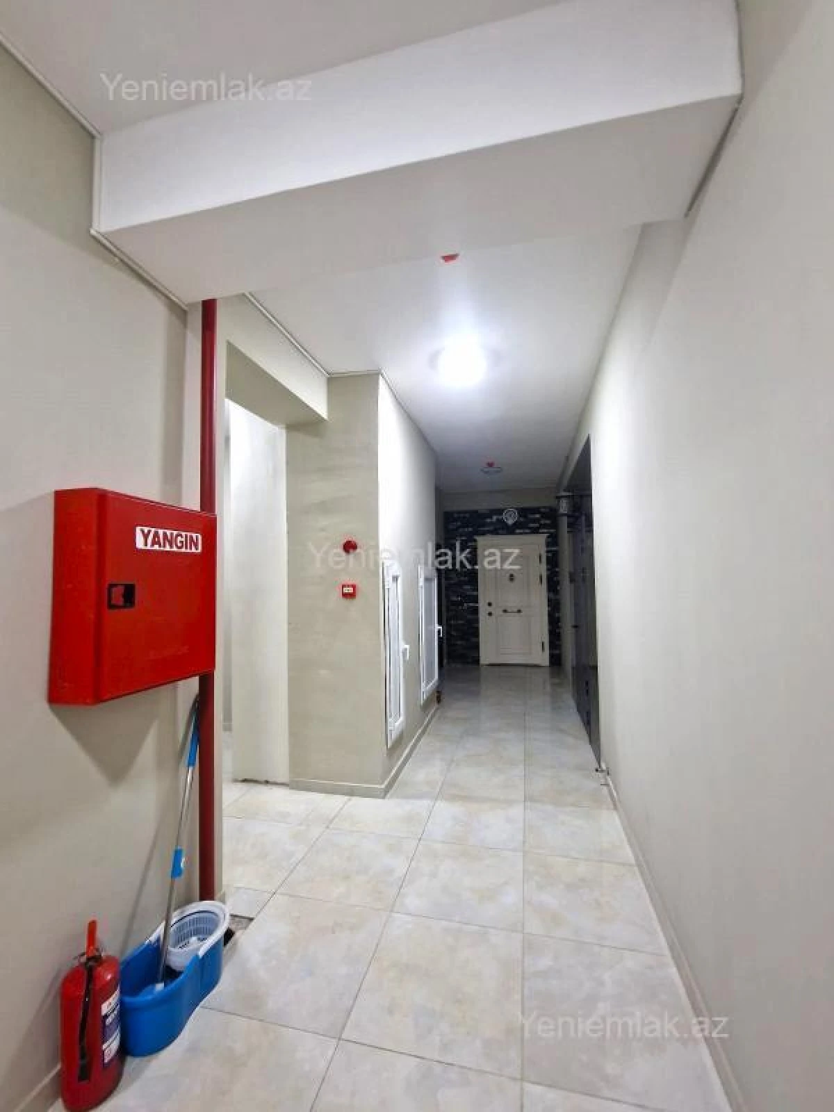 Satılır 3 otaqlı yeni tikili 115 m²