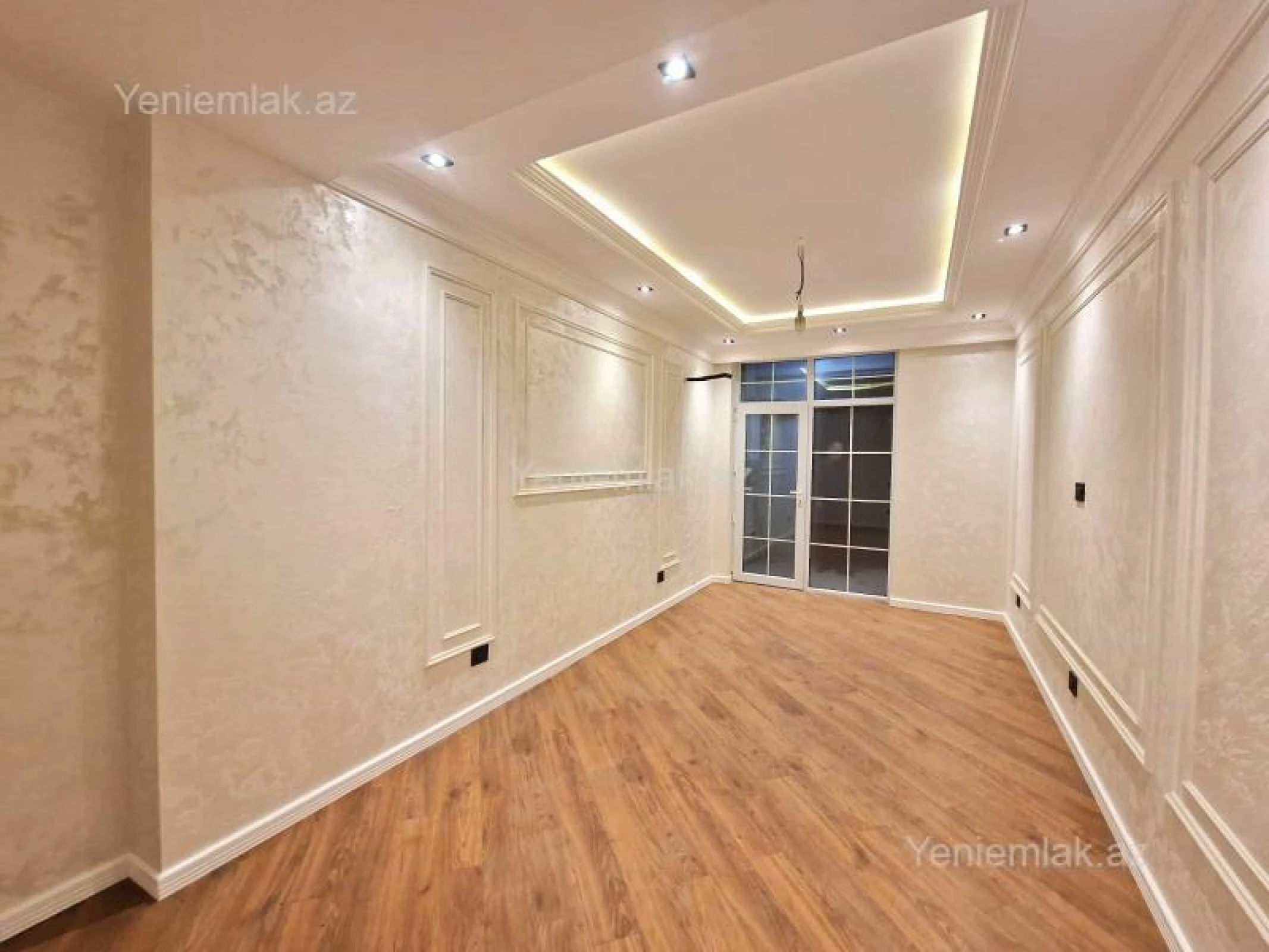 Satılır 3 otaqlı yeni tikili 115 m²