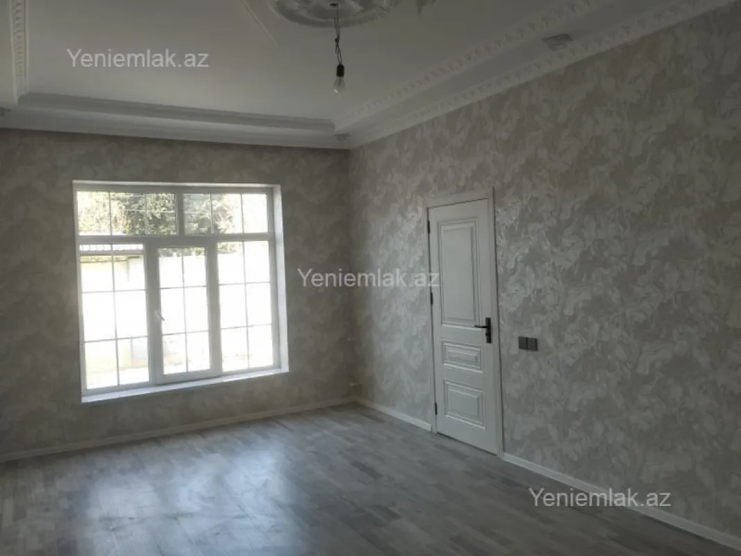 Satılır 5 otaqlı həyət evi 160 m²