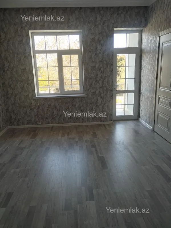 Satılır 5 otaqlı həyət evi 160 m²
