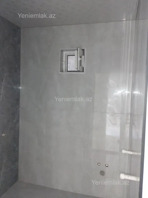 Satılır 5 otaqlı həyət evi 160 m²