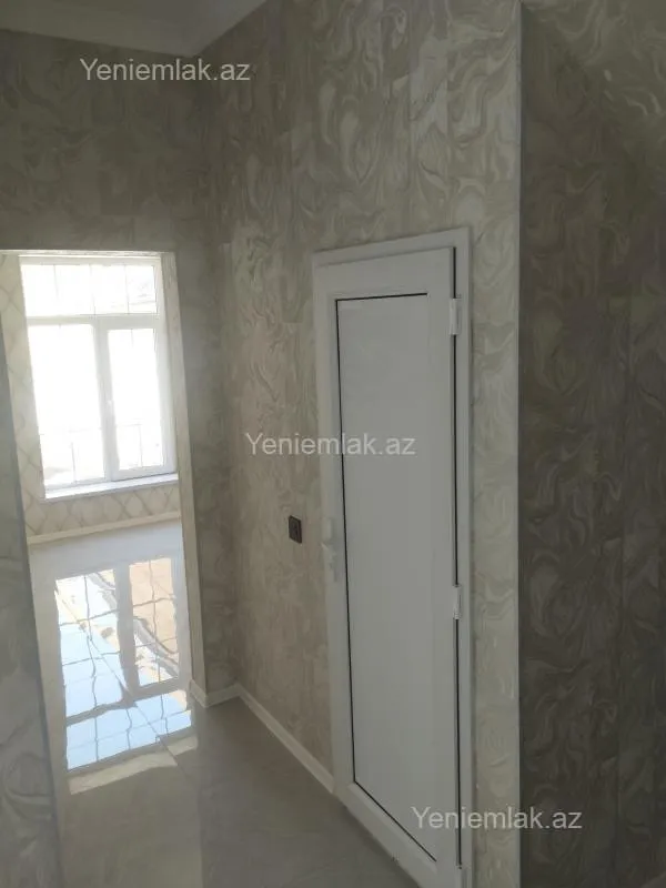 Satılır 5 otaqlı həyət evi 160 m²