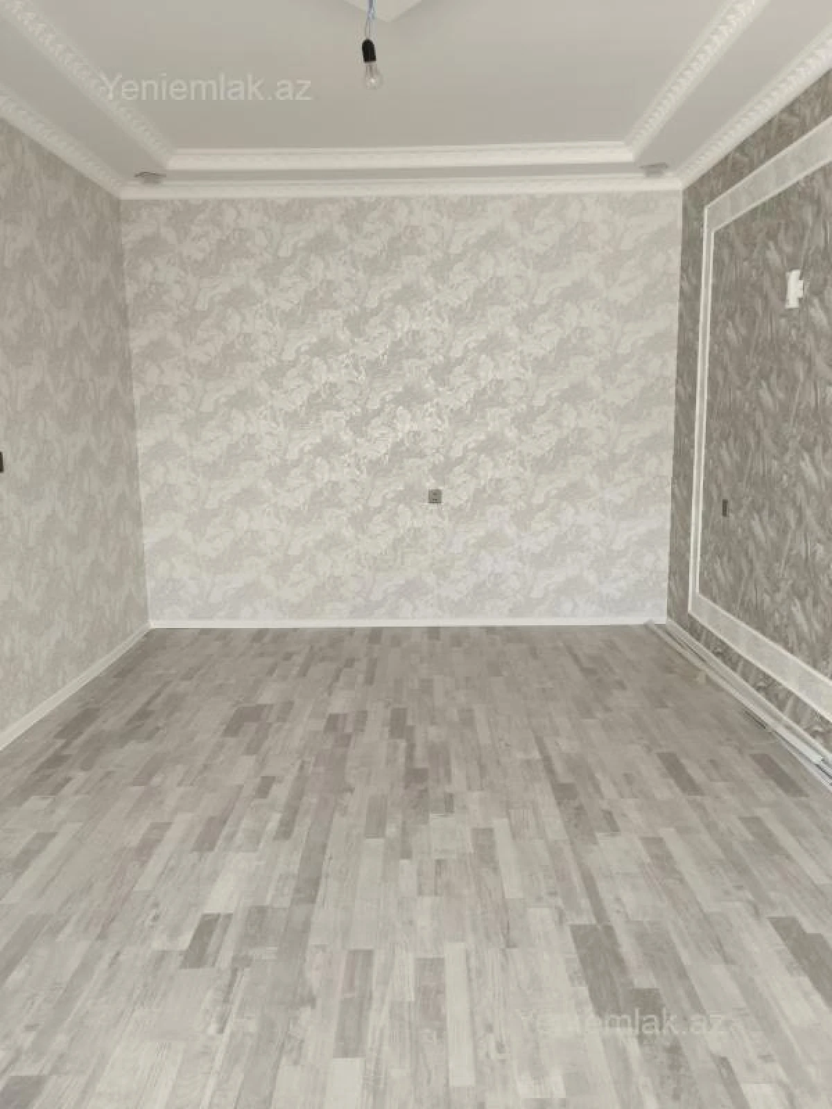 Satılır 5 otaqlı həyət evi 160 m²