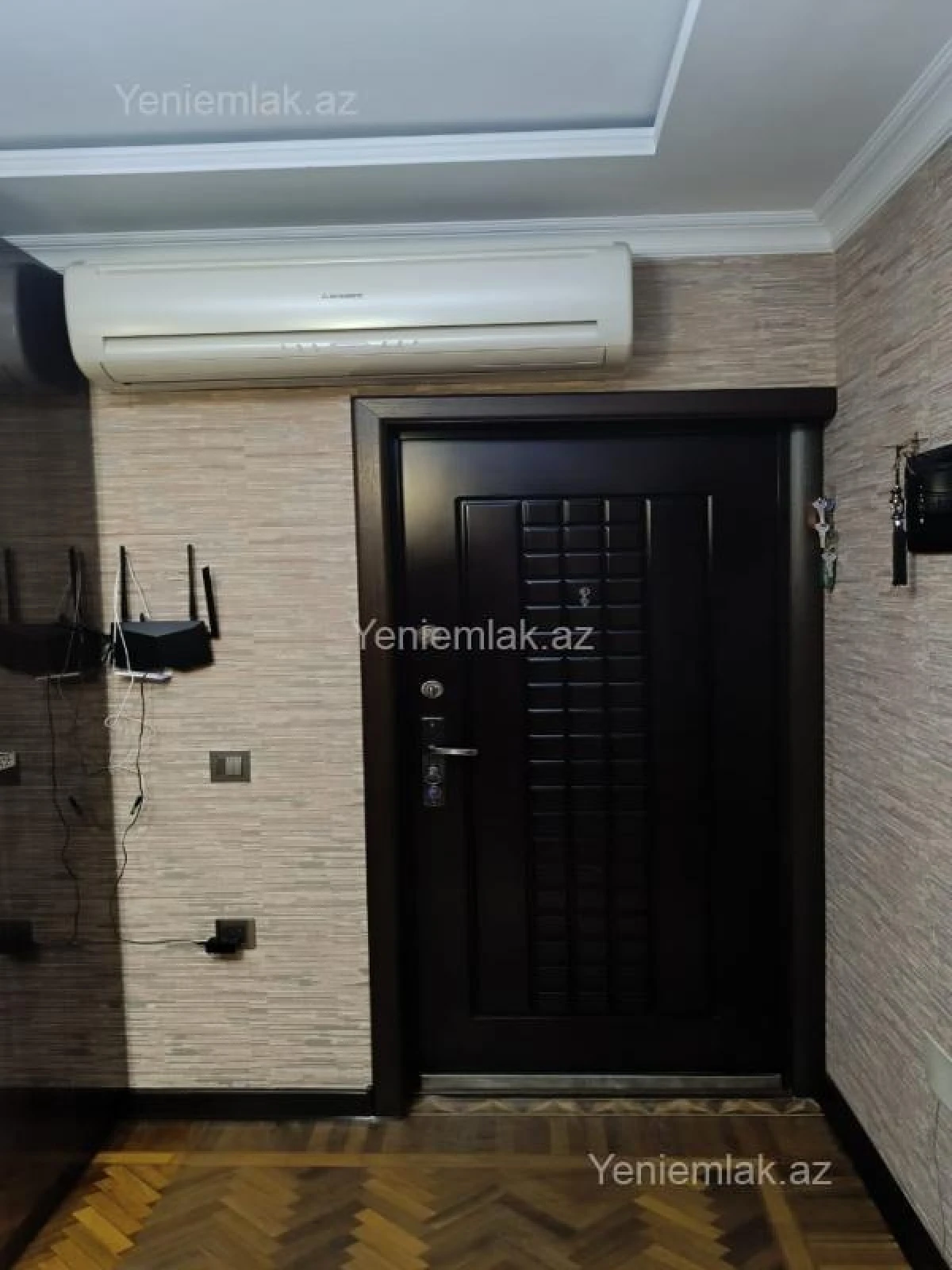 Satılır 4 otaqlı köhnə tikili 95 m²