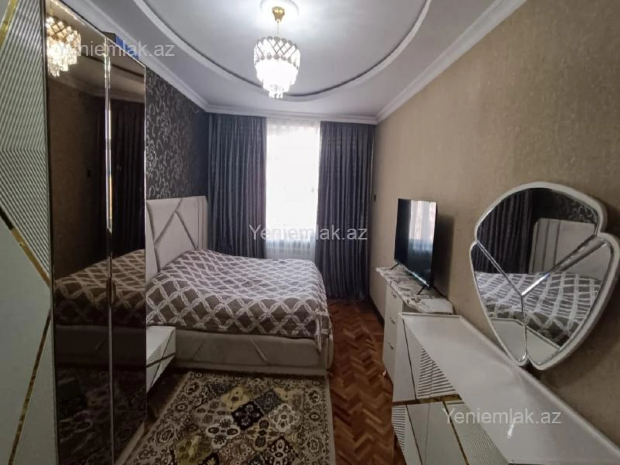 Satılır 4 otaqlı köhnə tikili 95 m²