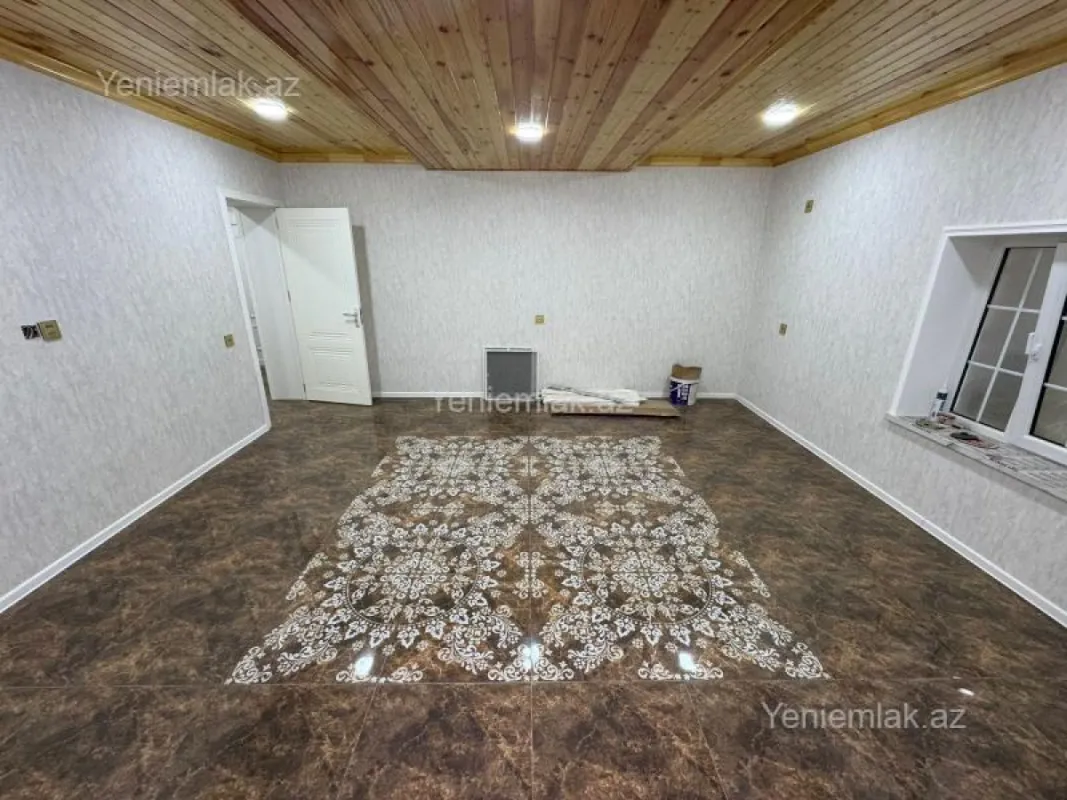 Satılır 6 otaqlı həyət evi 200 m²