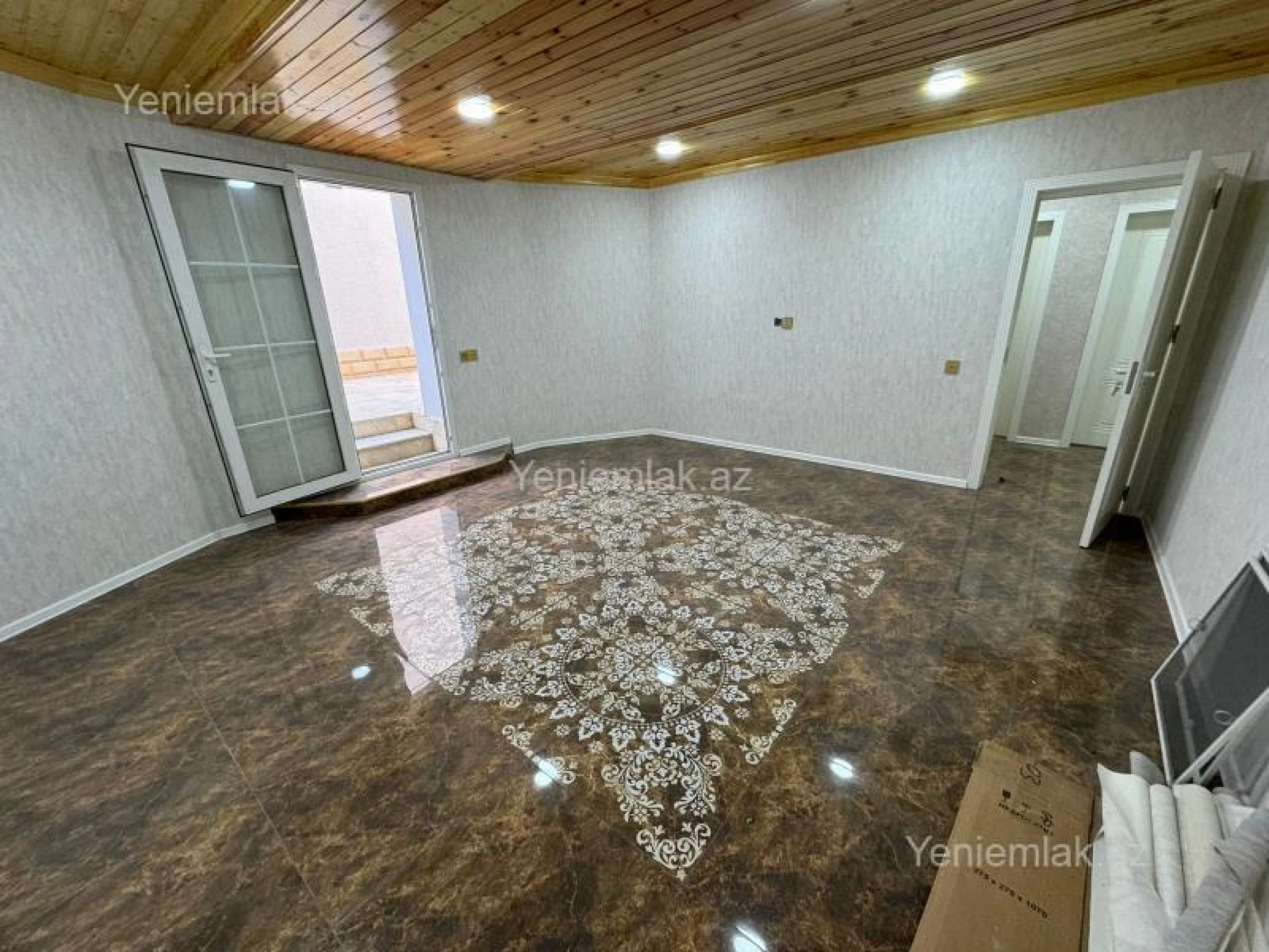 Satılır 6 otaqlı həyət evi 200 m²