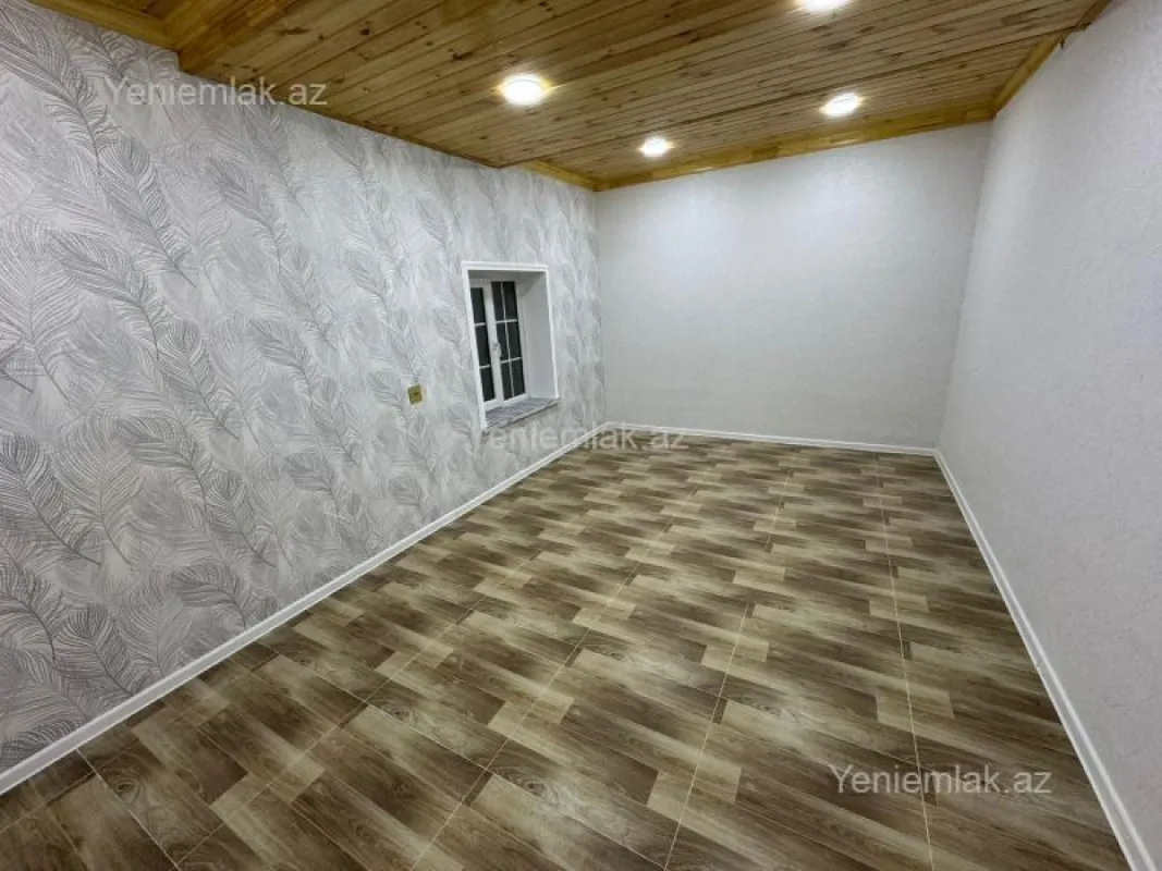 Satılır 6 otaqlı həyət evi 200 m²