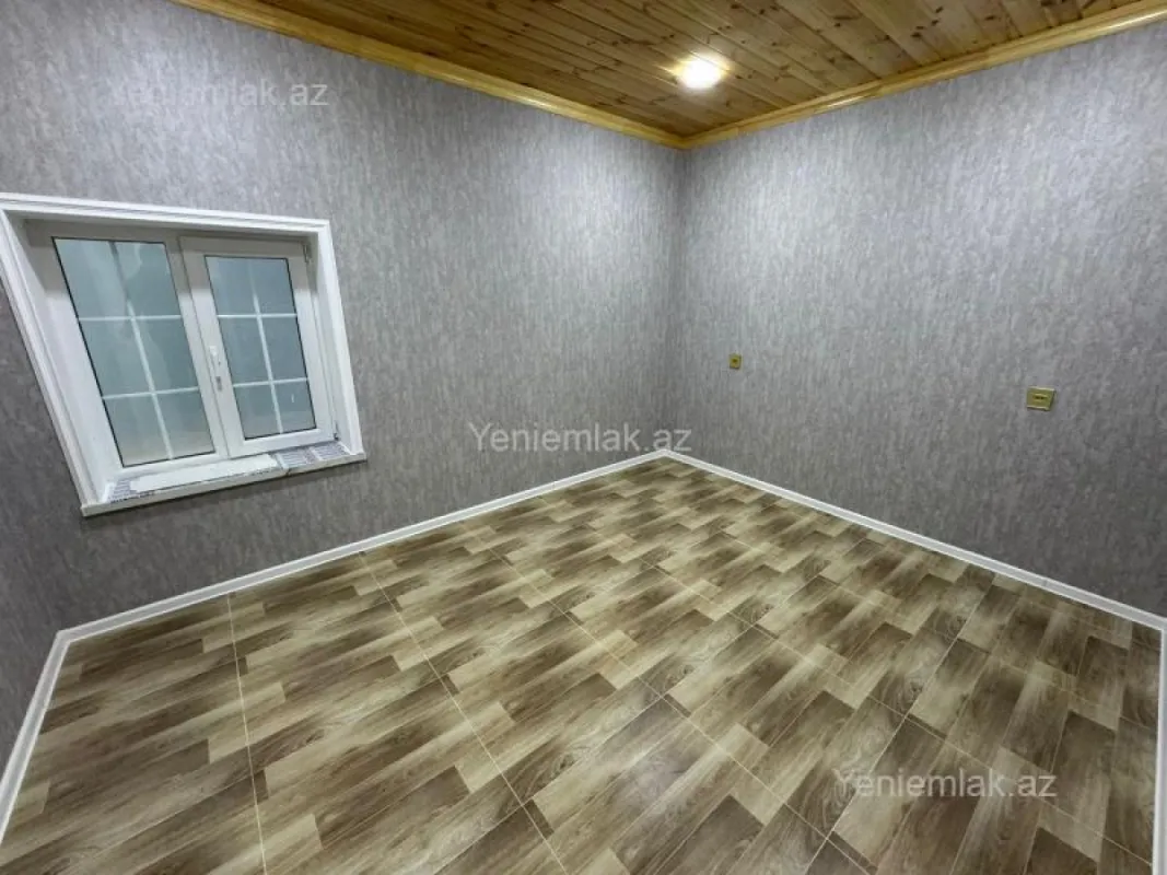 Satılır 6 otaqlı həyət evi 200 m²