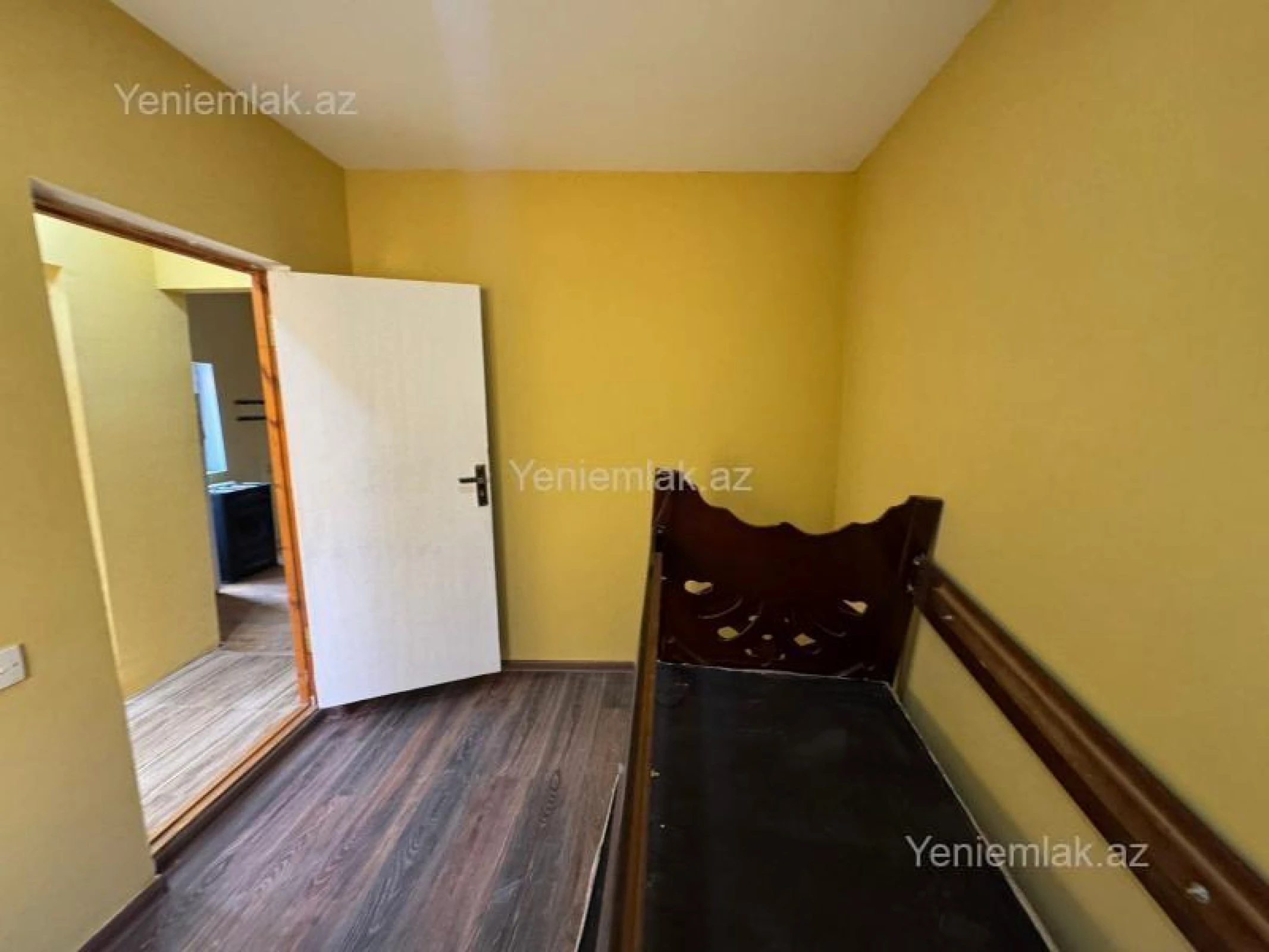 Satılır 2 otaqlı həyət evi 56 m²
