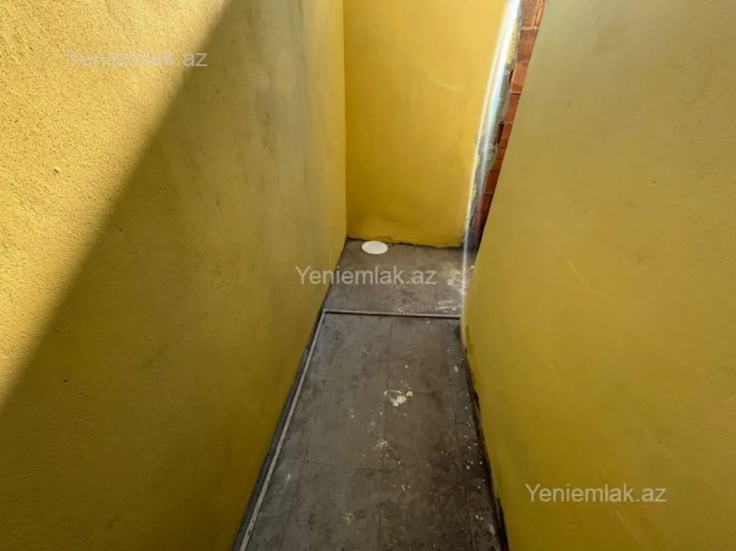 Satılır 2 otaqlı həyət evi 56 m²