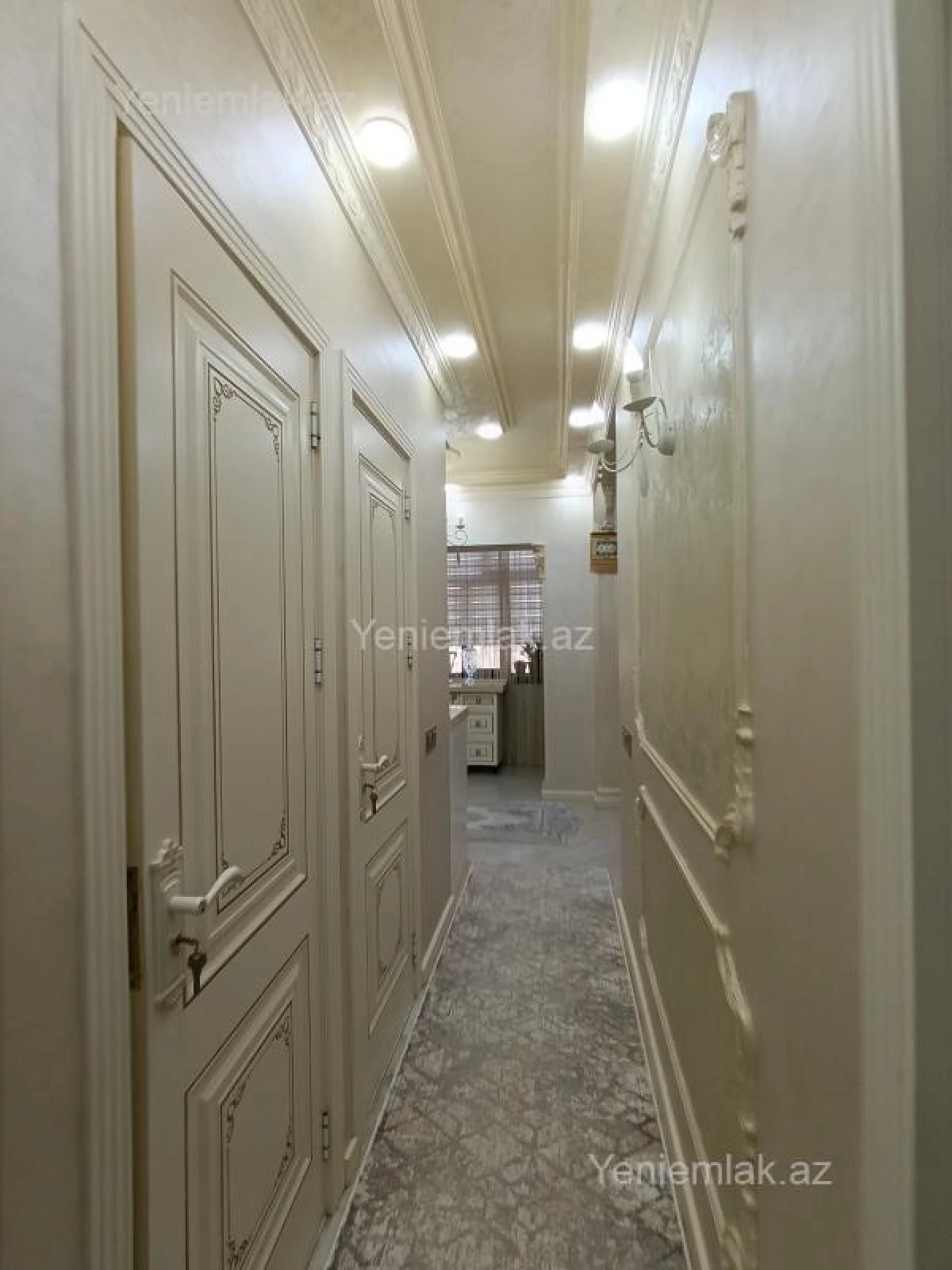 Satılır 5 otaqlı köhnə tikili 120 m²