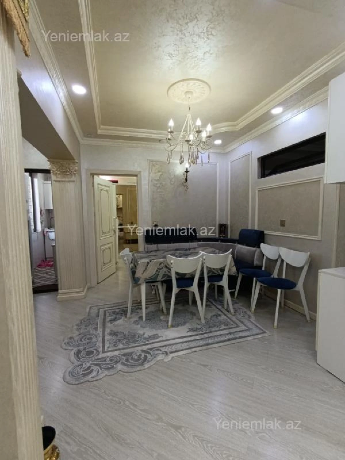 Satılır 5 otaqlı köhnə tikili 120 m²