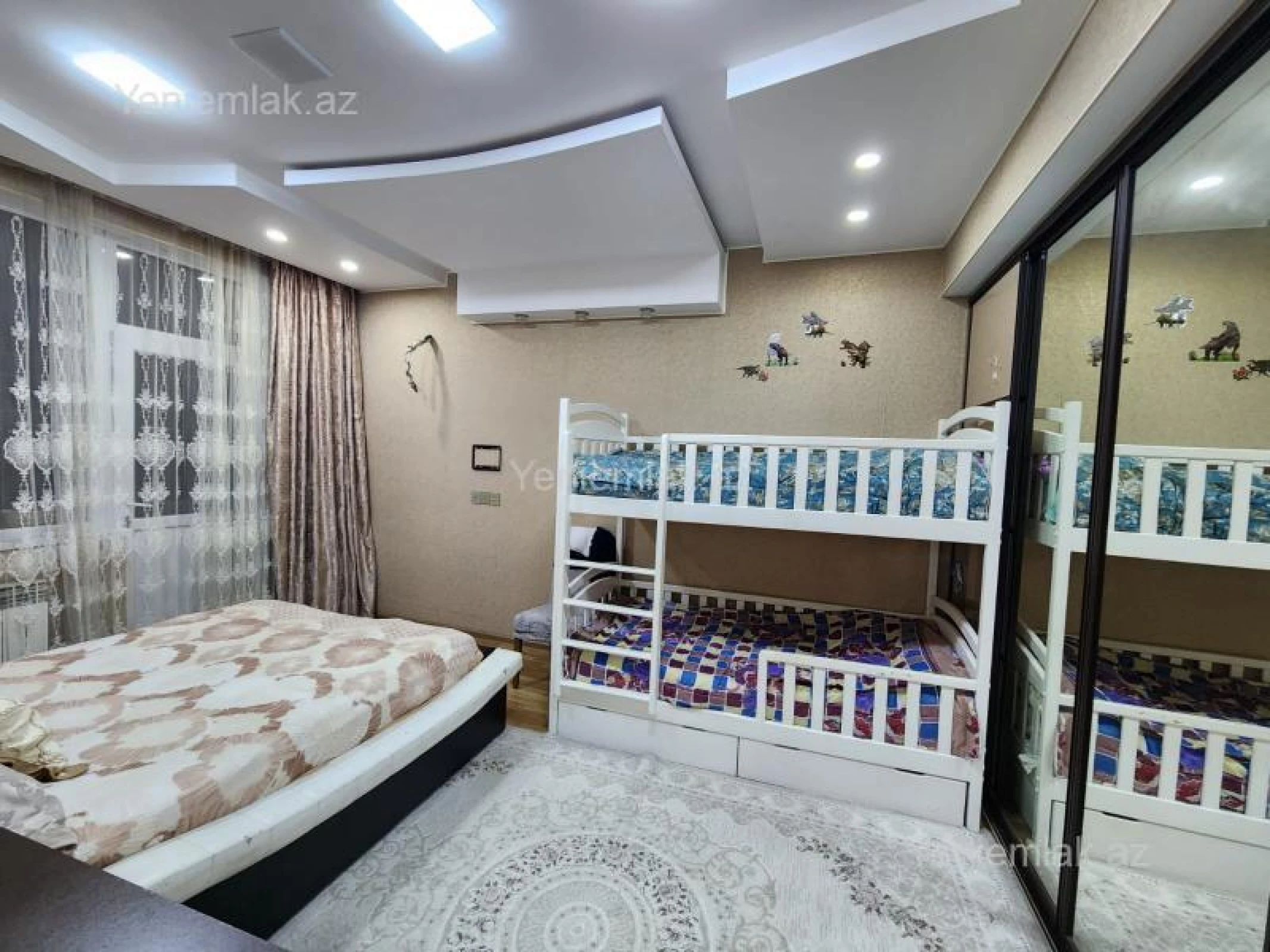 Satılır 2 otaqlı yeni tikili 70 m²