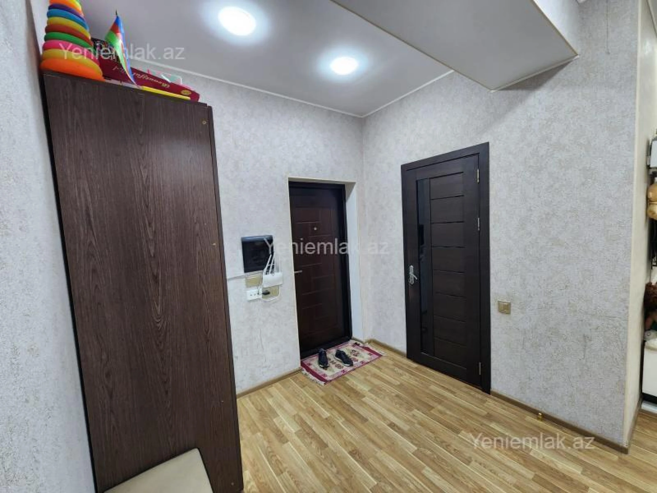 Satılır 2 otaqlı yeni tikili 70 m²