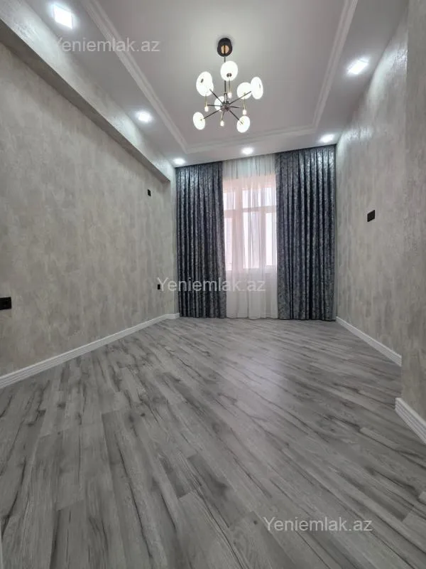 Satılır 3 otaqlı yeni tikili 95 m²