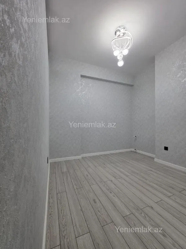 Satılır 3 otaqlı yeni tikili 95 m²