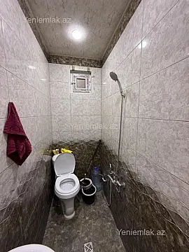 Satılır 1 otaqlı həyət evi 40 m²