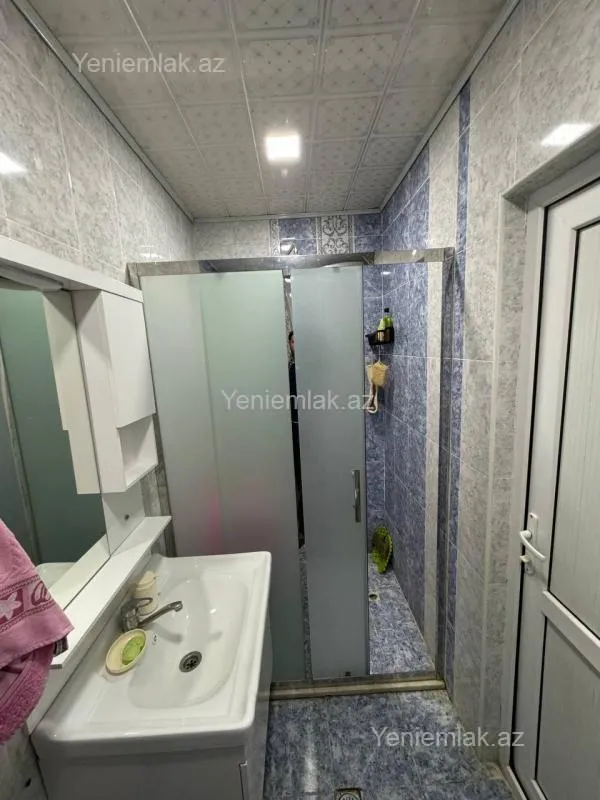 Satılır 3 otaqlı yeni tikili 73 m²