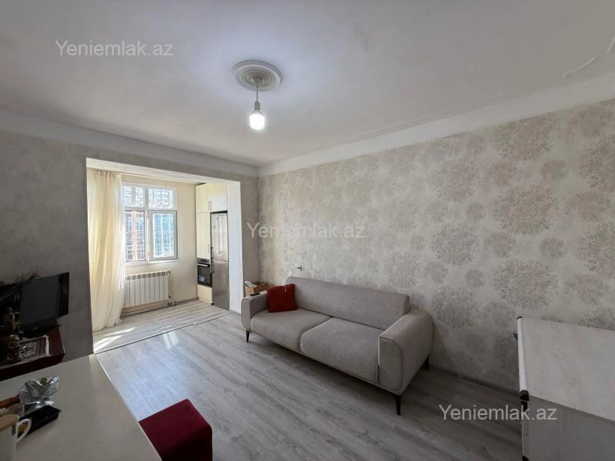 Satılır 3 otaqlı köhnə tikili 60 m²