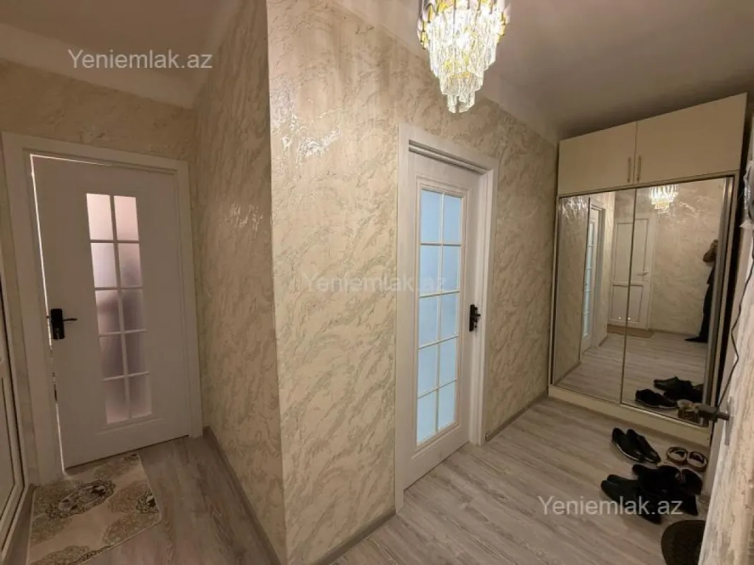 Satılır 3 otaqlı köhnə tikili 60 m²