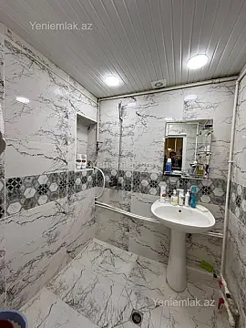 Satılır 3 otaqlı köhnə tikili 60 m²