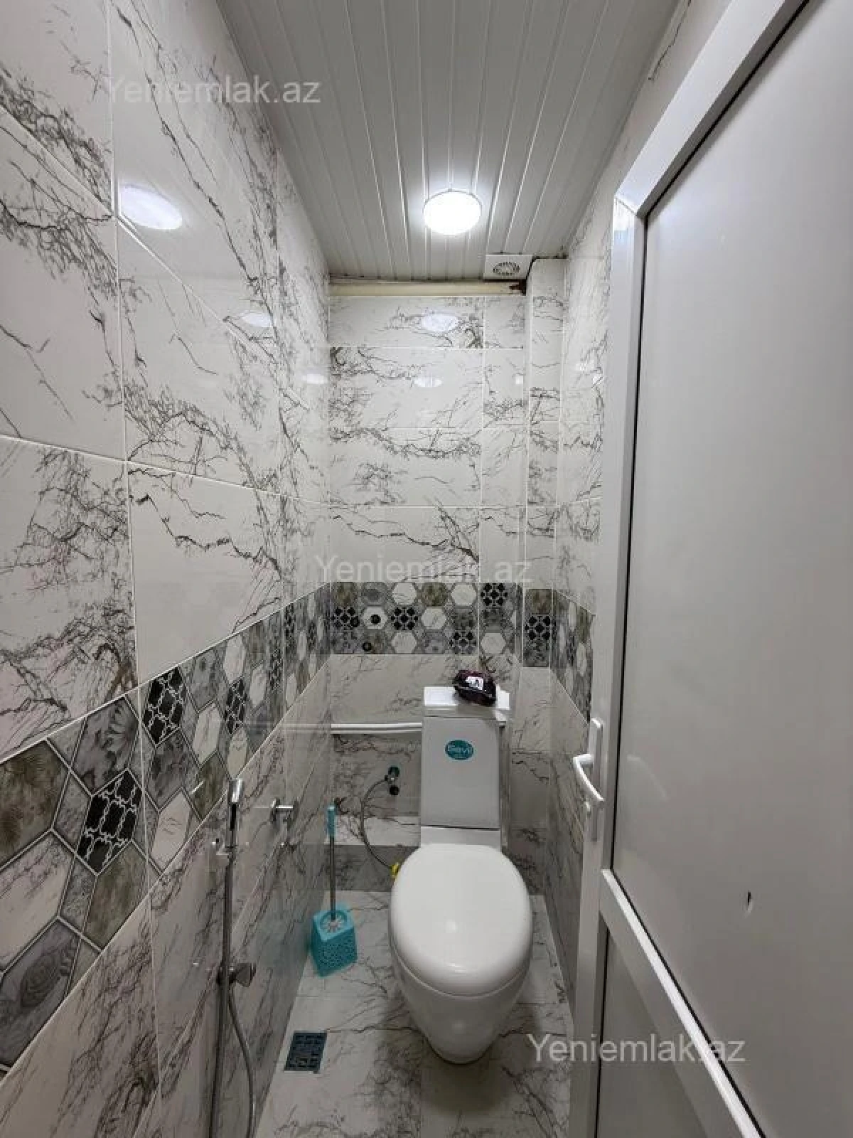 Satılır 3 otaqlı köhnə tikili 60 m²