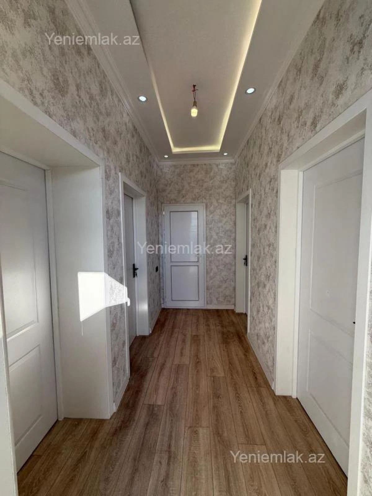 Satılır 4 otaqlı həyət evi 120 m²