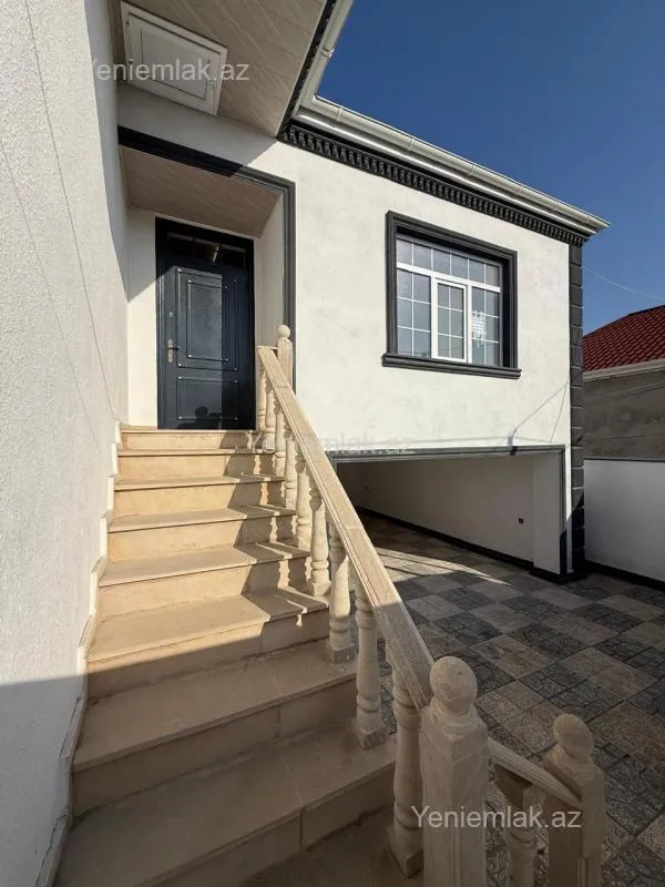 Satılır 4 otaqlı həyət evi 120 m²